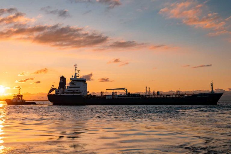 Water Detection in Oil and Fuel JWII